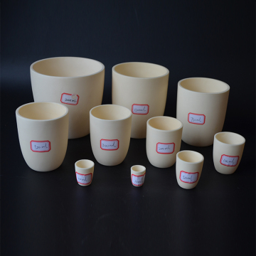 Wysokiej temperatury 99% AL2O3 Ceramiczny tygiel do topnienia złota (1500-1800 ° C)