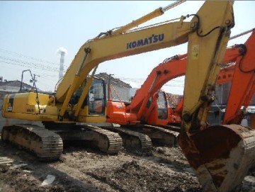 Used Crawler Excavator Komatsu PC220