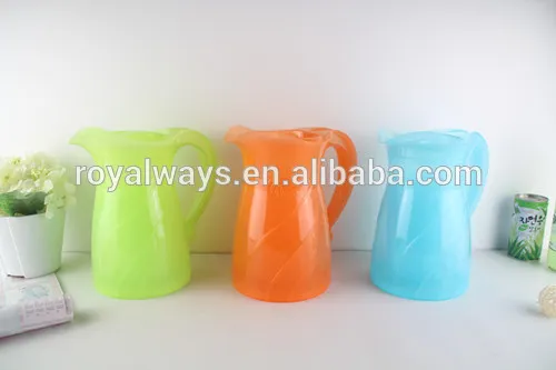 Eco-friendly colorful plastic water pitcher