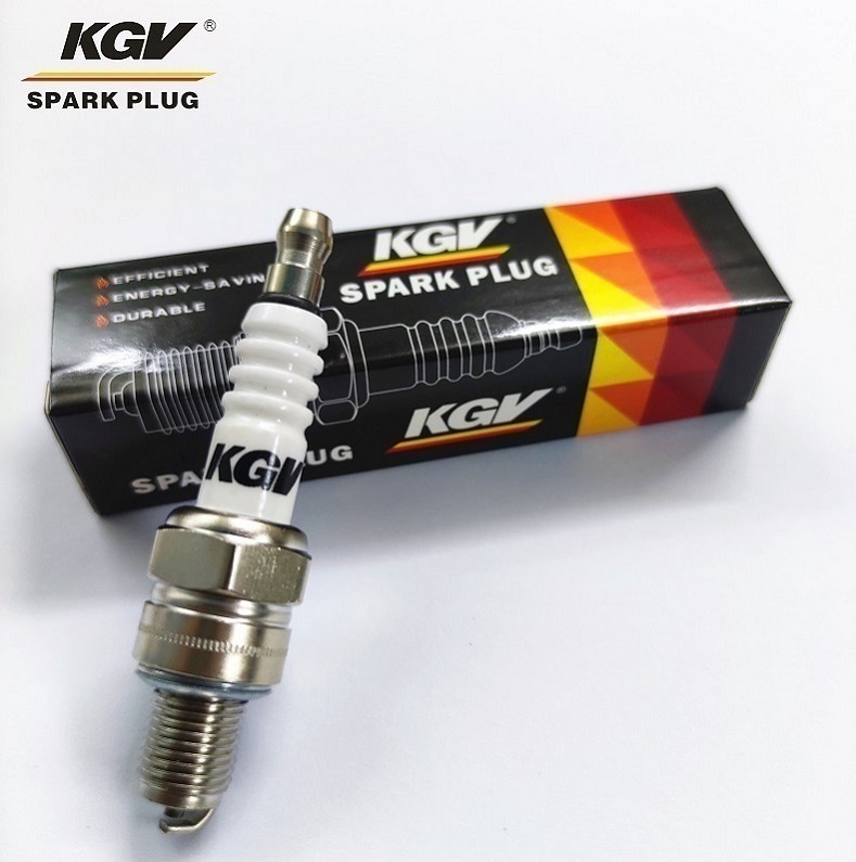 Motorcycle Normal Spark Plug C7HSA for HONDA 70cc CA70