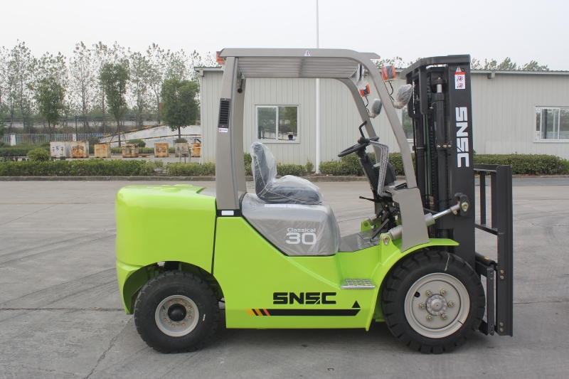 3 Ton Forklift Truck