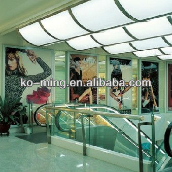 Ultra thin single sided clip open light box