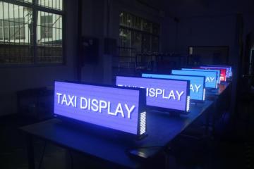P3 High Resolution  Taxi Top Display