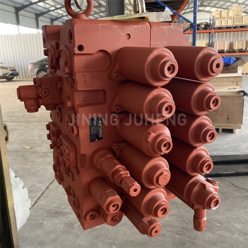  R210-7 Control Valve 