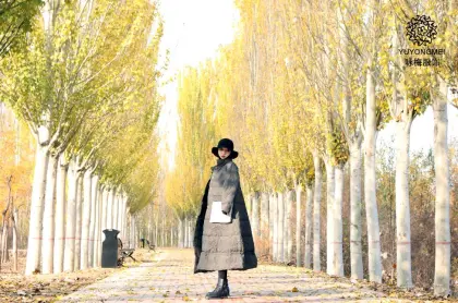 White goose women thickened knee down coat