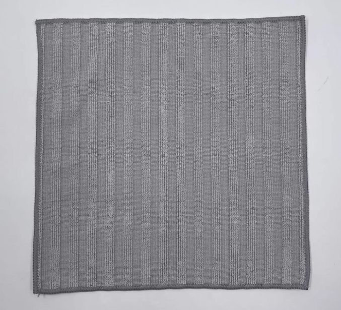 Serviette propre en tissu de nettoyage en microfibre.