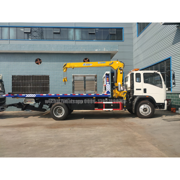 SINOTRUCK HOWO Flatbed Truck With 3.2T XCMG Crane