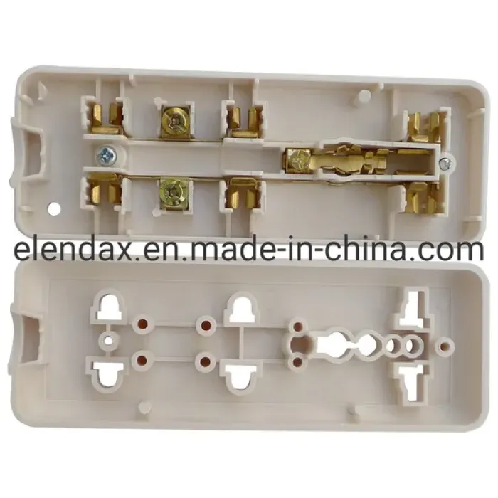 Enchufe multifunción de 3 vías estándar americano (AE7003)