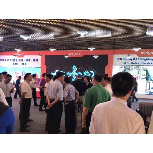 Customized Outdoor full color led screen