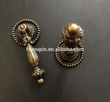 Antique Zinc Alloy Cabinet Pendant Knobs for Furniture