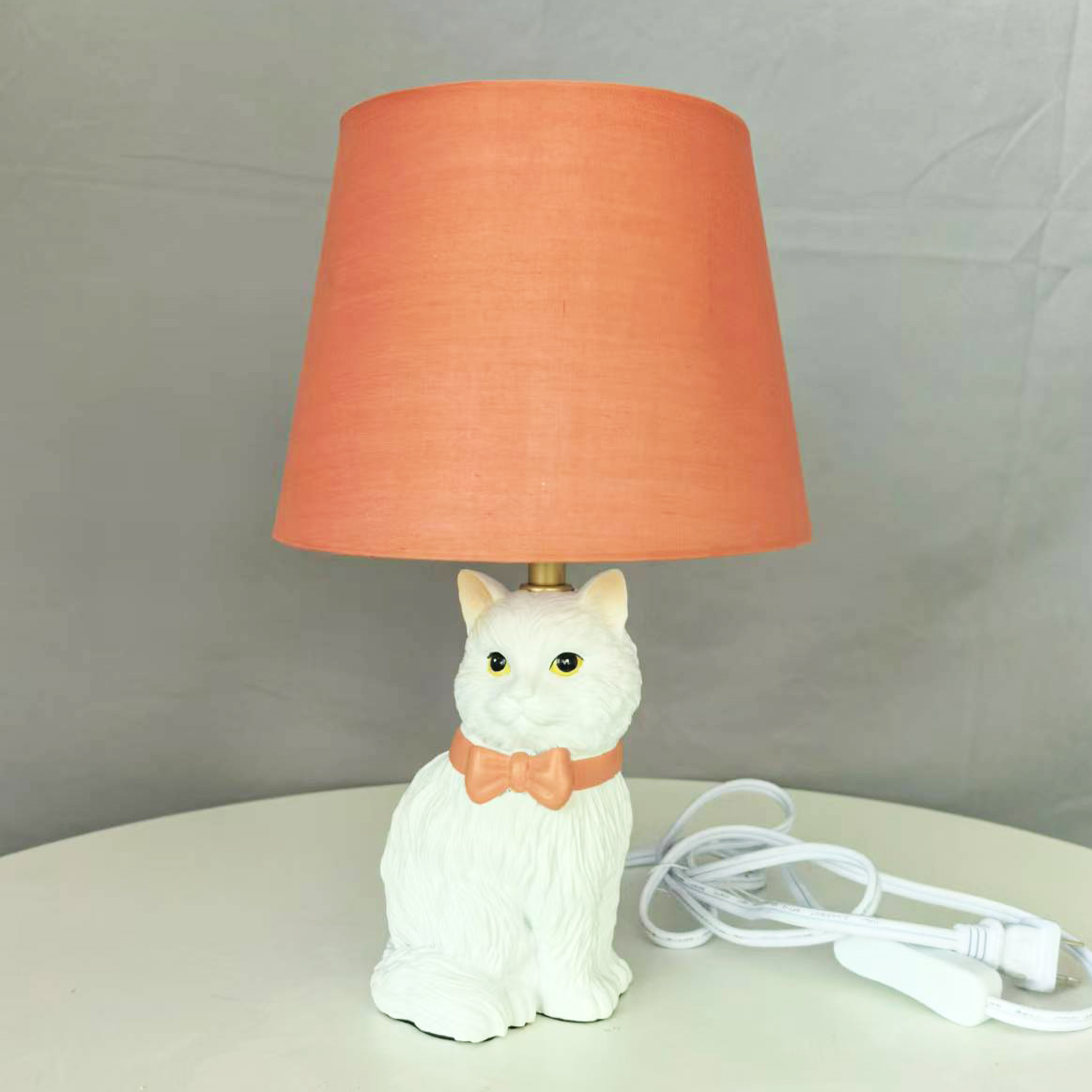 Cartoon cat base fabric shade table lamp (8)