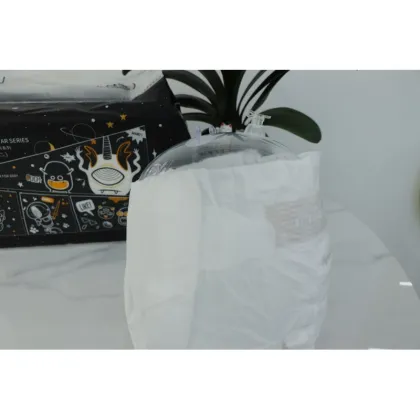 Breathable Back Layer Baby Tape Diapers