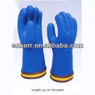 oil and cold resistance gloves
