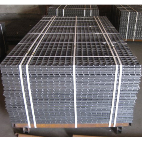 Popular black welded wire fence mesh panel