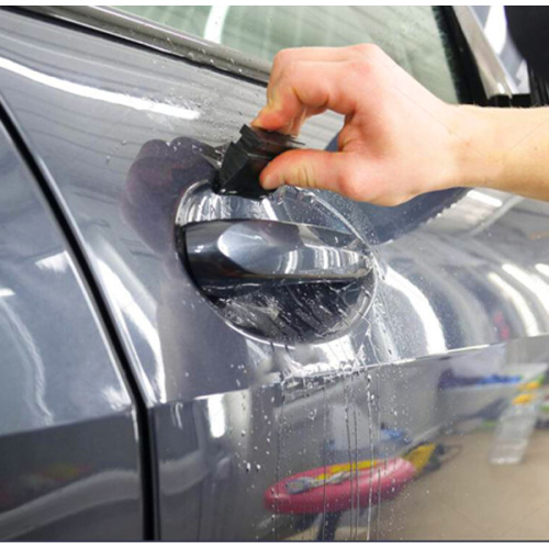 Instalación de sujetador claro de coche cerca de mí