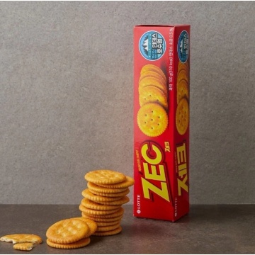 Lotte Small Round Biscuits with Zec Soda Flavor