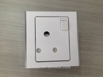 Silver out frame 15A B.S. socket