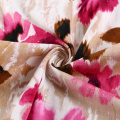 Dzianinowa, zwykła tkanina bawełniana z nadrukiem kwiatowym