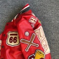 Chaqueta de béisbol roja del equipo universitario para hombres