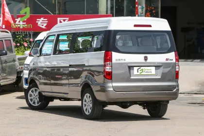 Best Price Shineray Xinyuan SRM Cargo Van X30L New Energy EV N1 Cars in China