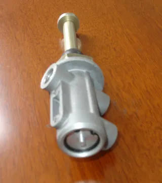 Direction control valves 463 013 1140