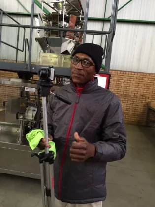 Automatic Multi-function Packaging Machines for Food Packing - Birds Eye Chilli Packaging Machine (Paper/Plastic)