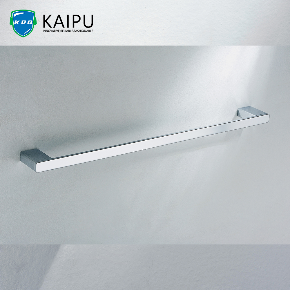 Bathroom single towel bar