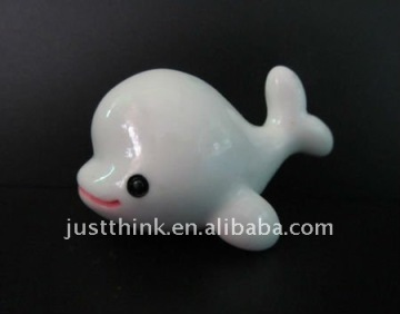 Customized Cute Whale Resin Figurine CTH-1110272