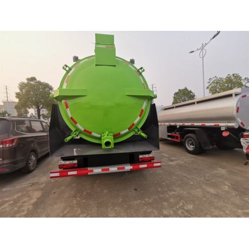 good quality mobile sewage suction vehicle