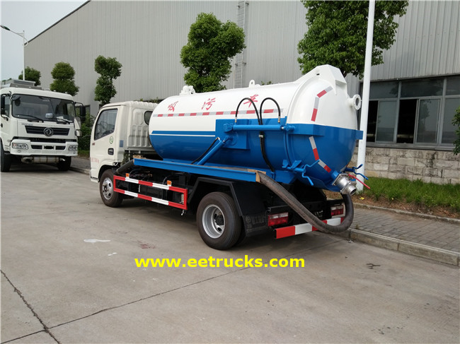 Vacuum Sewage Suction Trucks