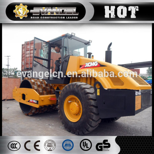 XCMG vibratory road roller XS142J for sale