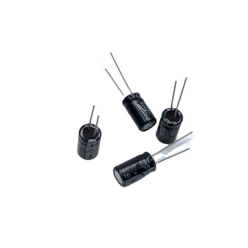 ตัวเก็บประจุอิเล็กโทรไลต์อลูมิเนียมอายุการใช้งานยาวนาน 560UF 10V ECAP ผ่านหลุม