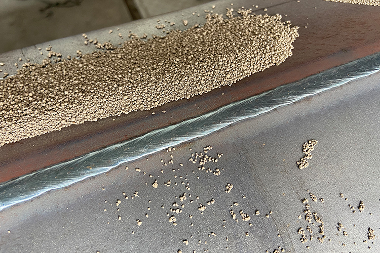 Automatic Welding And Seaming Integrated Machine