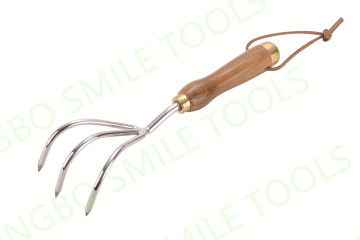 Comfortable wooden handle garden loose soil rake grass rake gardening tools