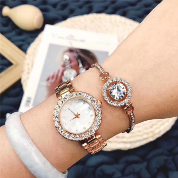 WJ-9564 Custom Luxury Diamond Watch Set with Quartz Movement and Bracelet