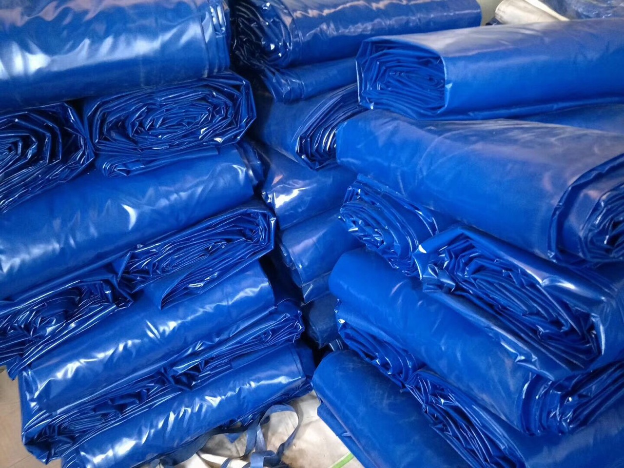 blue pvc tarpaulin packing