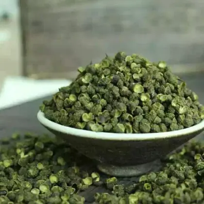China Supplier Bulk Food Seasoning Spicy Flavor Green Si Chuan Peppercorn