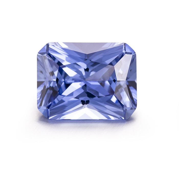 꽃무늬 주얼리 실험실에서 재배한 수레국화 블루 사파이어