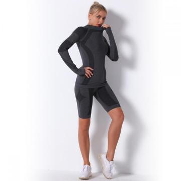 Conjunto curto de ginástica sem costura feminino