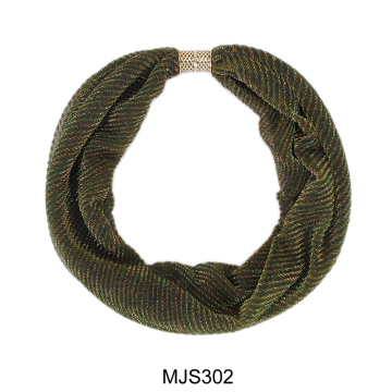 New Magnet Clasp Wrinkle Glitter Metallic Magnetic Infinity Scarf: Stylish Accessory for Every Occasion