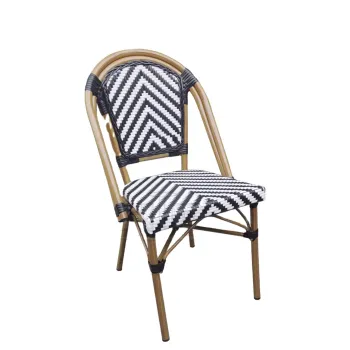Lightweight French Style Rattan Dining Furniture for Outdoor Gardens and Bistros