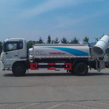 Remote control vehicle-mounted high pressure water spray gun