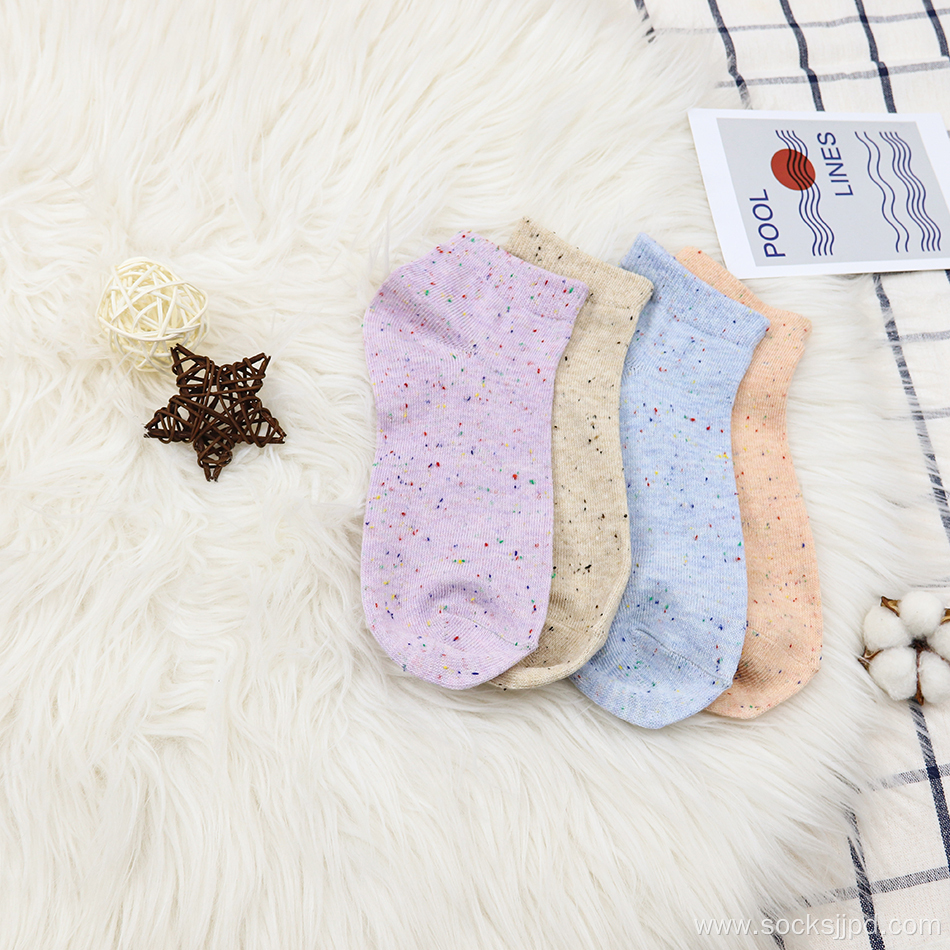 Yarn with color fiber circle cotton socks