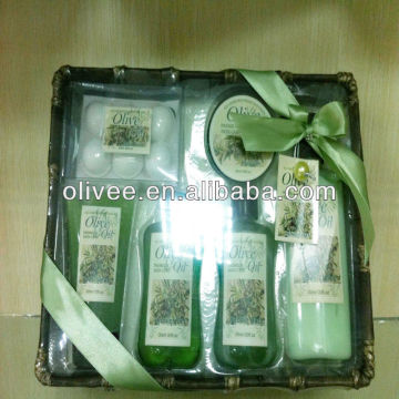 2013 bath skin care product in wooden basket