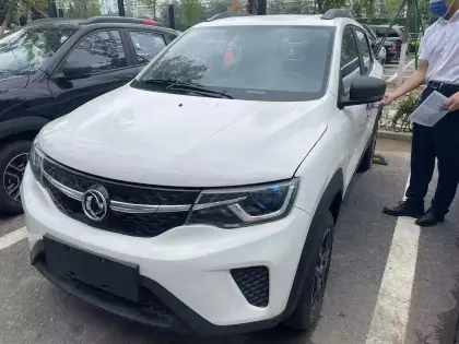 2022 Dongfeng EX1: Used Fast-Charging Battery Electric Car