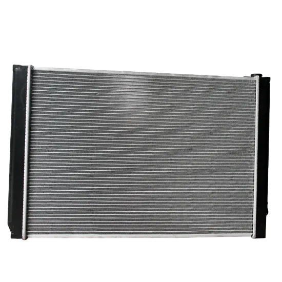 Radiator Spare Parts for TOYOTA SIENNA 3.5 OEM 16410-OP160 Car Radiator
