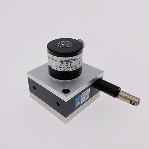 Capteur de mesure de distance à encodeur à fil de traction linéaire