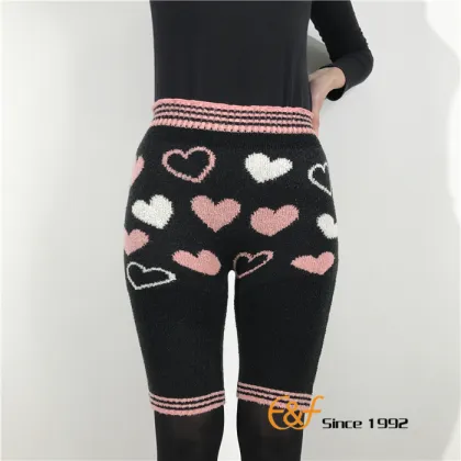Girl's Warm Three-Quarter Pants