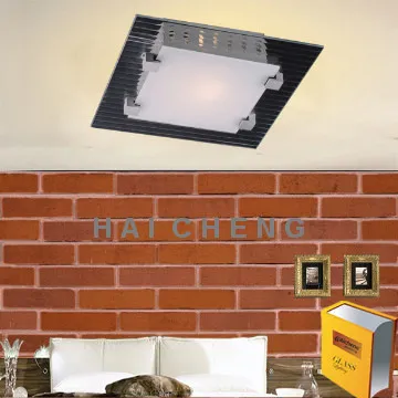 Traditianl glass lightings of ceiling fittings