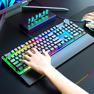 Yeni GK515 Mekanik Feel Wired Back aydınlatmalı Oyun Klavyesi - 104 Anahtar